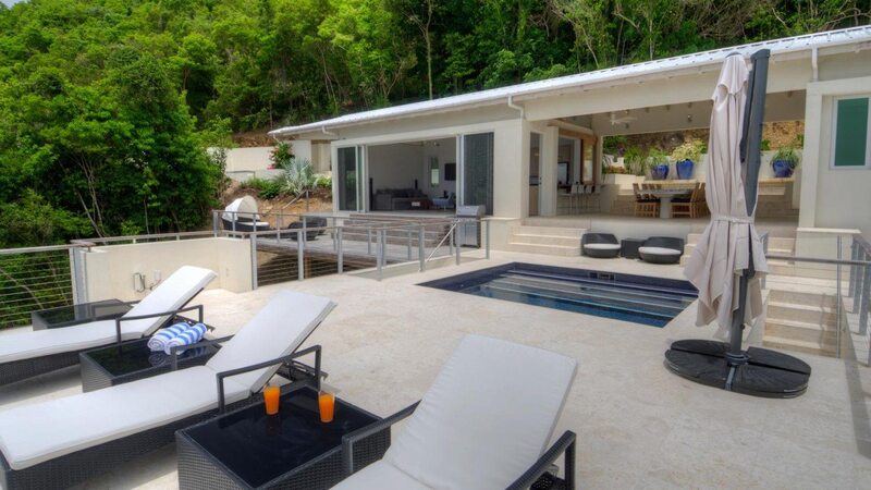 Contac with   Mycaribbean Charter to rent this amazing house in  Trunk bay -Tortola. Call to +17865201558 Andrea
