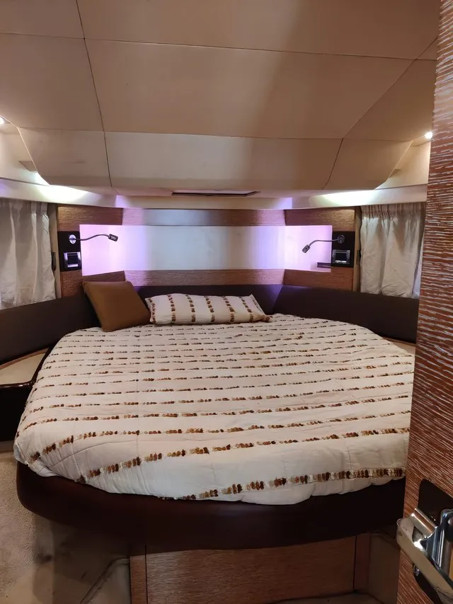 AZIMUT 38 - Image 14