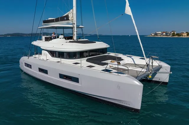 CHAMPAGNE PLEASE - Image 2