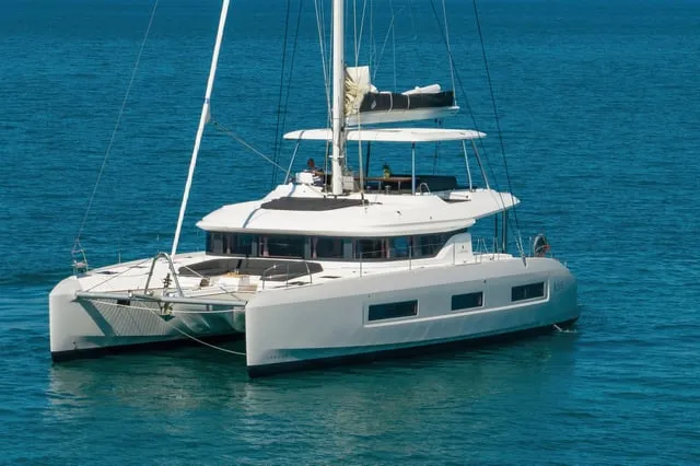 CHAMPAGNE PLEASE - Image 4