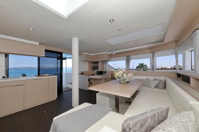 CHAMPAGNE PLEASE - Image 17