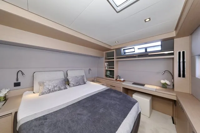 CHAMPAGNE PLEASE - Image 22