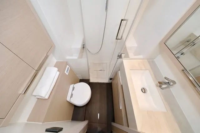 CHAMPAGNE PLEASE - Image 24