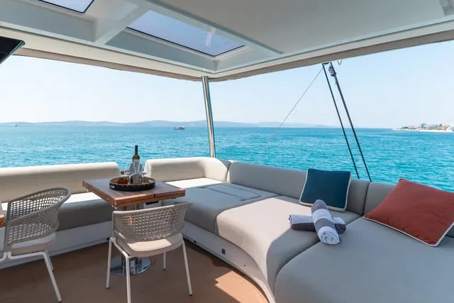 NEW LAGOON SIXTY 5 - Image 10