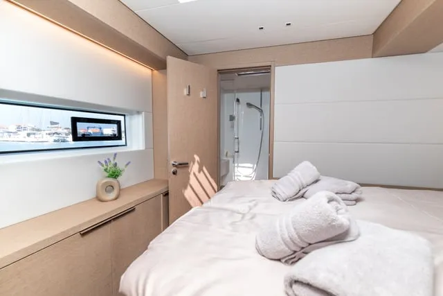 NEW LAGOON SIXTY 5 - Image 23