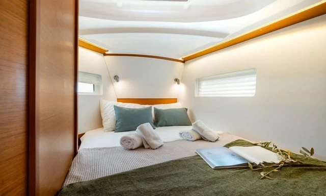 FILIPPOS II - Image 13