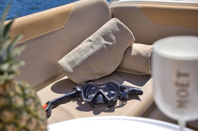 QUICKSILVER ACTIV 905 WEEKEND - Image 16