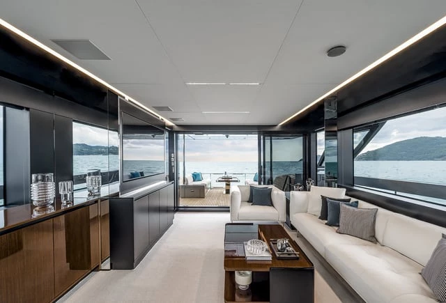 NAUTICA - Image 19