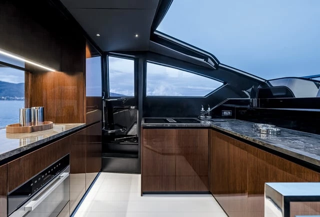 NAUTICA - Image 22