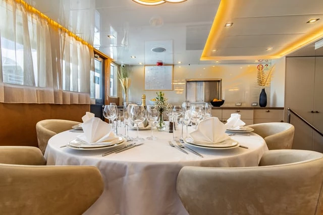 SUZANA - Image 20