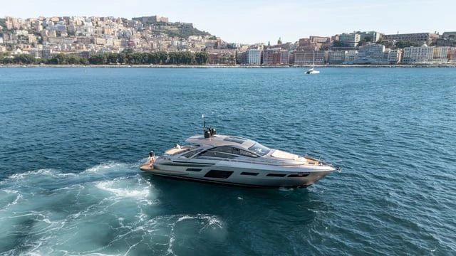 JOSEPHINE - Image 9